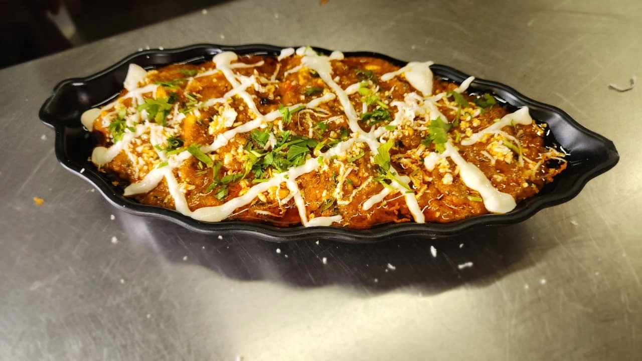 The Om Special Paneer Handi Gravy